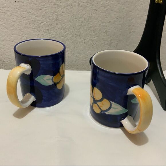 2 Style Eyes by Baum Bros - Flower Power Collection mugs - Picture 2 of 9